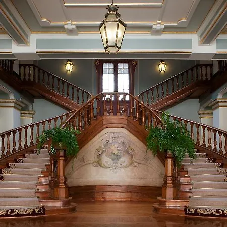 Palace 5*