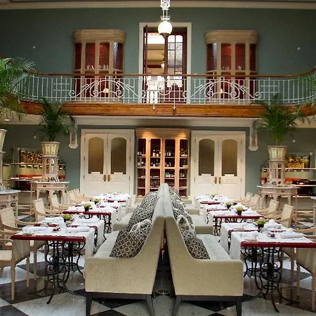 Palace Hotel