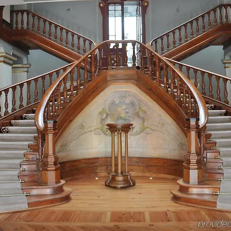 Palace Hotel 5*