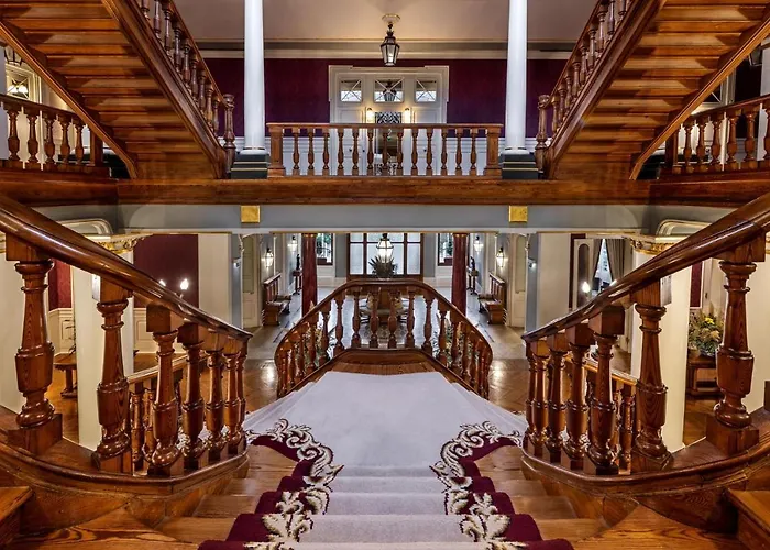 Palace Отель 5*